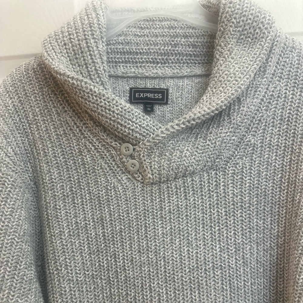 Express Gray Men’s Sweater - Picture 4 of 4